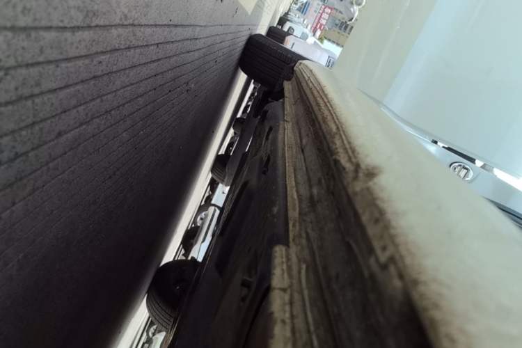 Used Volkswagen Polo 2016 1.4L Manual Fashion Model Right Side Sill