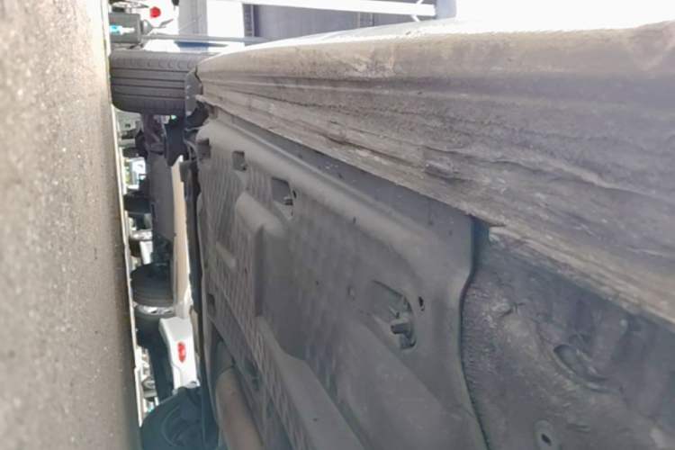 Used Volkswagen Polo 2016 1.6L Automatic Comfort Model Right Side Sill