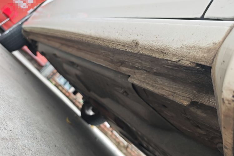 Used Volkswagen Polo 2016 1.6L Automatic Comfort Model Right Side Sill