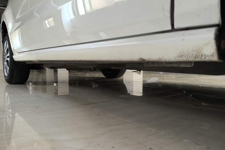 Used Volkswagen Polo 2016 1.4L Automatic Trendy Model Right Side Sill