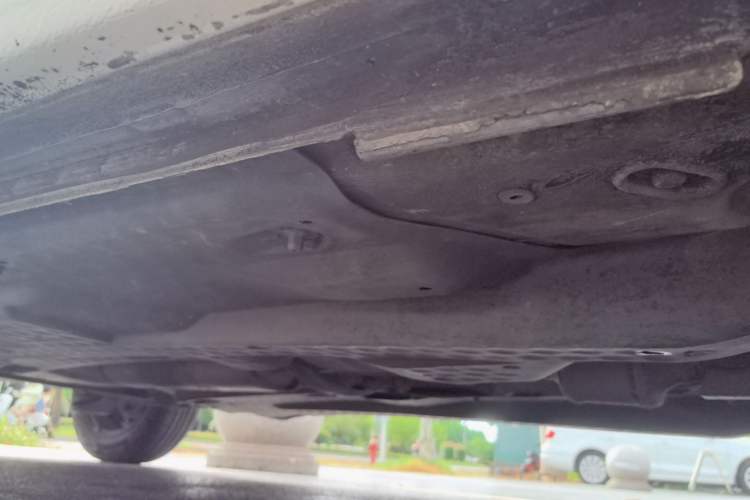 Used Volkswagen Polo 2016 1.4L Manual Fashion Model Right Side Sill