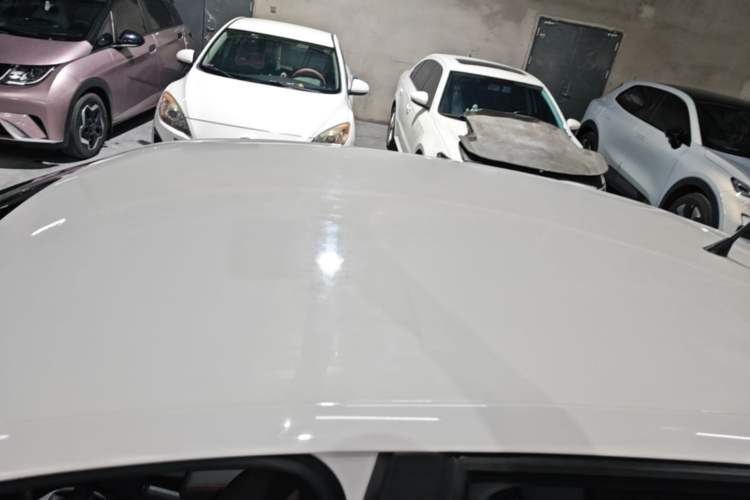 Used Volkswagen Polo 2016 1.4L Manual Fashion Model Roof