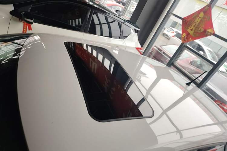 Used Volkswagen Polo 2016 1.6L Automatic Comfort Model Roof
