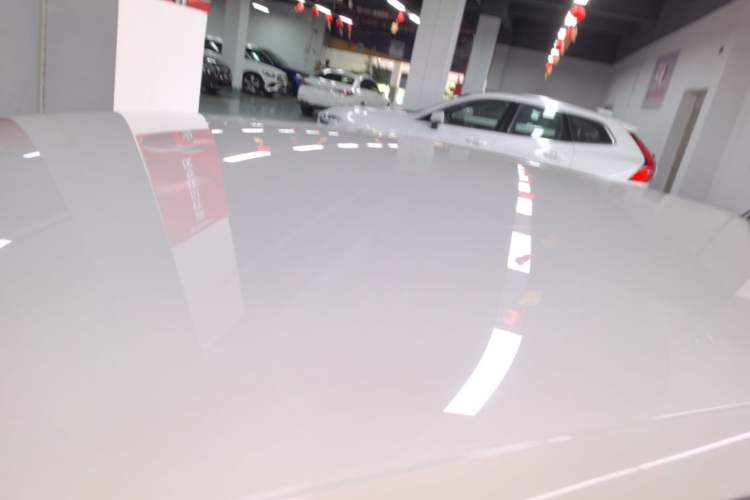 Used Volkswagen Polo 2016 1.4L Manual Fashion Model Roof