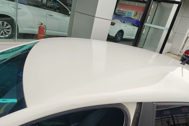 Used Volkswagen Polo 2016 1.4L Manual Fashion Model Roof