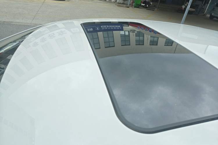Used Volkswagen Polo 2016 1.6L Automatic Comfort Model Roof