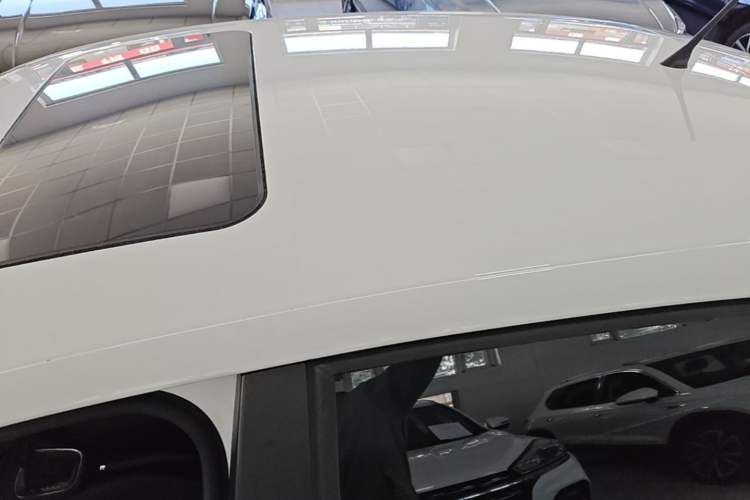 Used Volkswagen Polo 2016 1.6L Automatic Comfort Model Roof