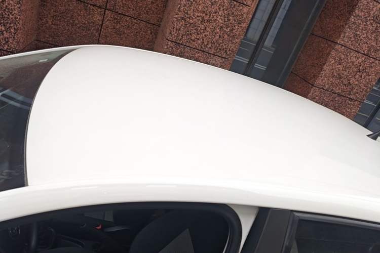 Used Volkswagen Polo 2016 1.4L Manual Fashion Model Roof