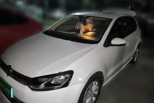 Used Volkswagen Polo 2016 1.6L Automatic Comfort Model