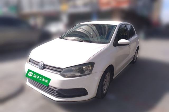 Ojetý Volkswagen Polo 2016 1.4L Automatic Trendy Model