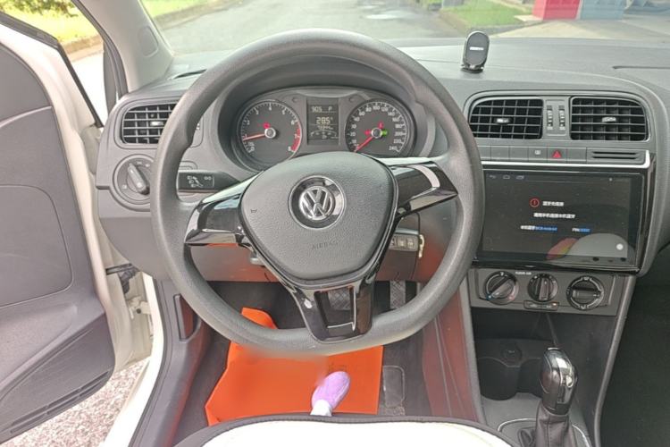 Used Volkswagen Polo 2016 1.4L Automatic Trendy Model Steering Wheel