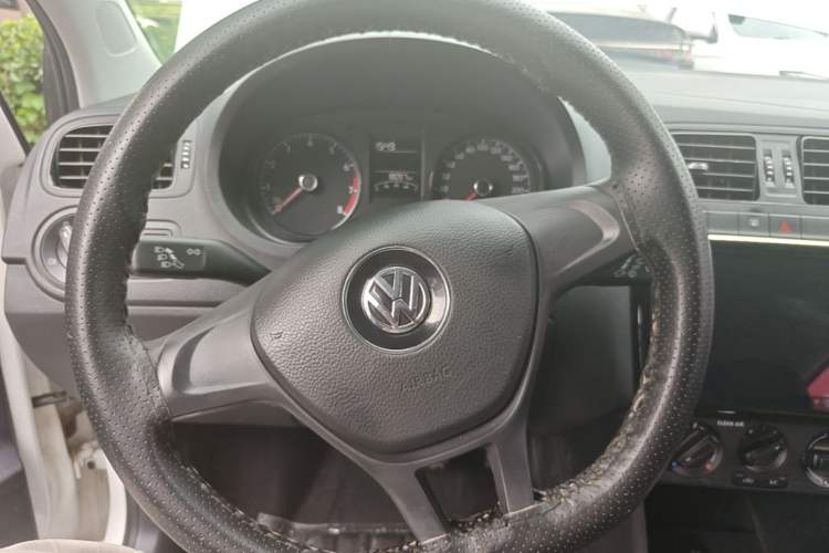 Used Volkswagen Polo 2016 1.4L Automatic Trendy Model Steering Wheel