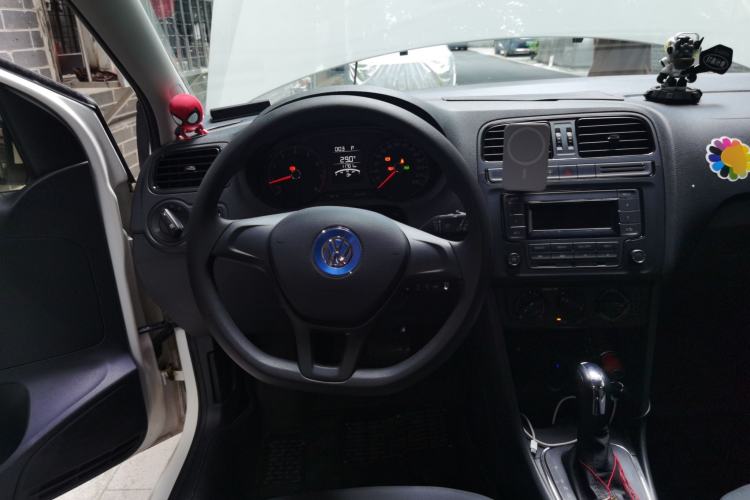 Used Volkswagen Polo 2016 1.4L Automatic Trendy Model Steering Wheel