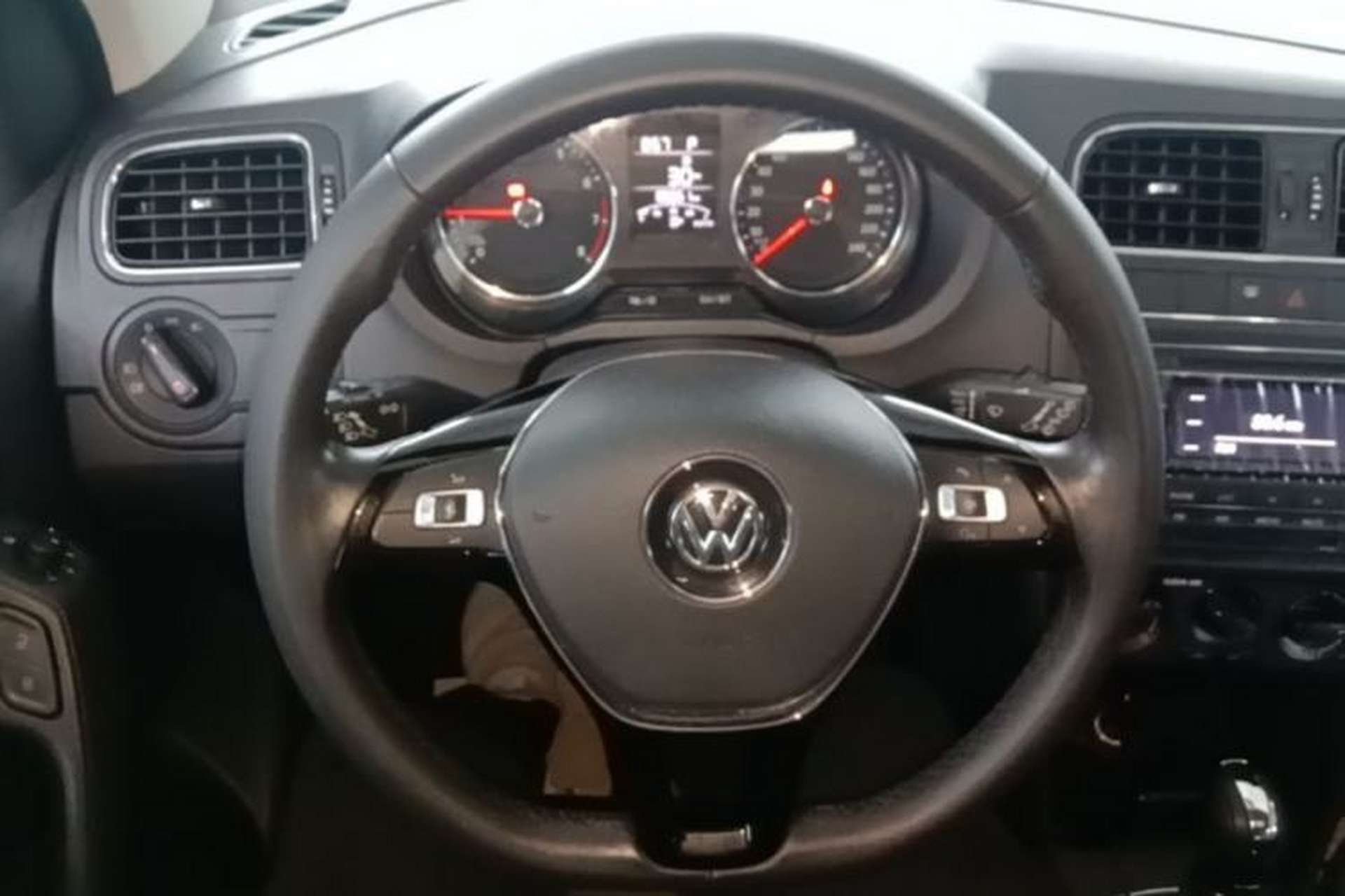 Used Volkswagen Polo 2016 1.6L Automatic Comfort Model Steering Wheel