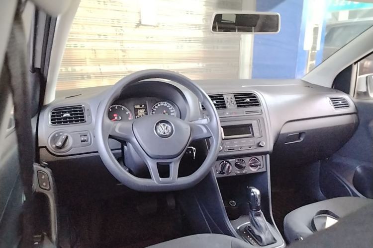 Used Volkswagen Polo 2016 1.4L Automatic Trendy Model Steering Wheel