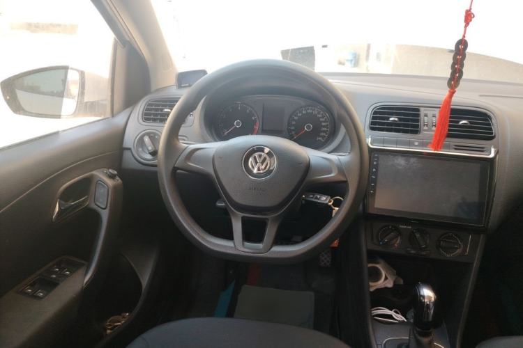 Used Volkswagen Polo 2016 1.4L Automatic Trendy Model Steering Wheel