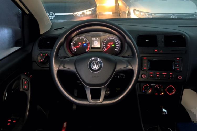 Used Volkswagen Polo 2016 1.4L Automatic Trendy Model Steering Wheel
