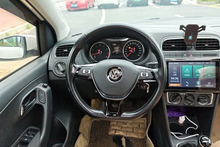 Used Volkswagen Polo 2016 1.6L Manual Comfort Model Steering Wheel