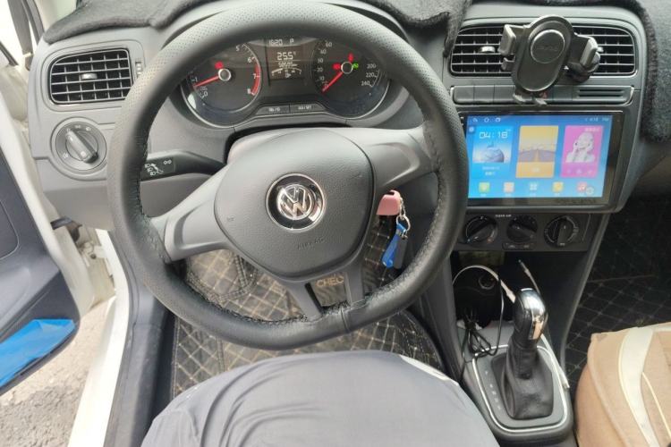 Used Volkswagen Polo 2016 1.4L Automatic Trendy Model Steering Wheel