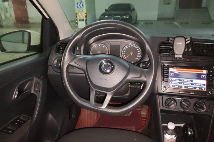 Used Volkswagen Polo 2016 1.4L Automatic Trendy Model Steering Wheel