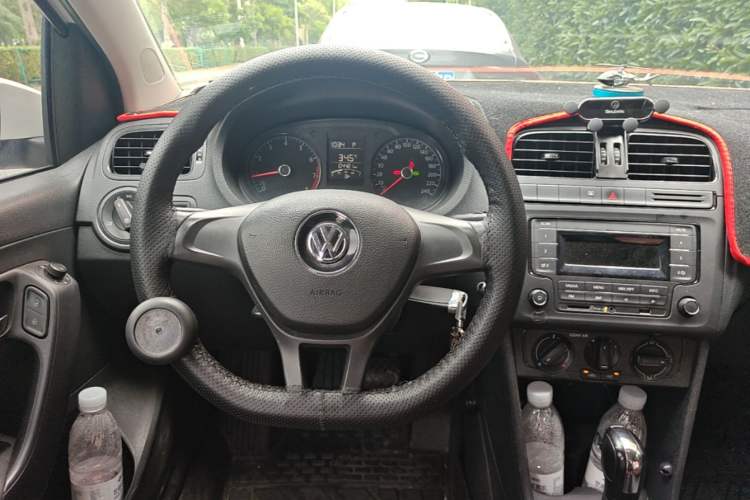 Used Volkswagen Polo 2016 1.4L Automatic Trendy Model Steering Wheel