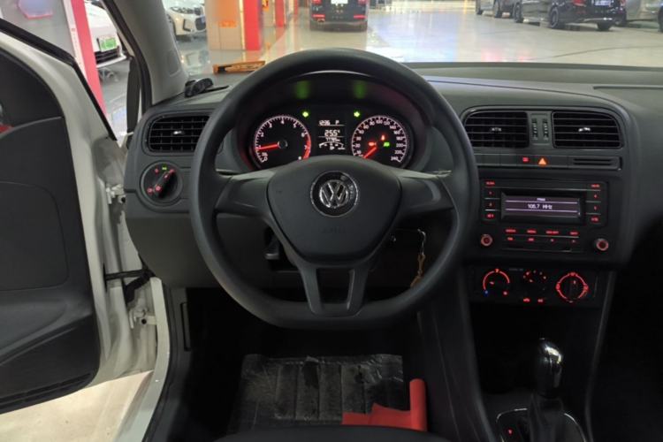 Used Volkswagen Polo 2016 1.4L Automatic Trendy Model Steering Wheel