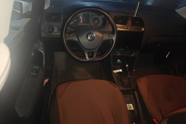 Used Volkswagen Polo 2016 1.4L Automatic Trendy Model Steering Wheel