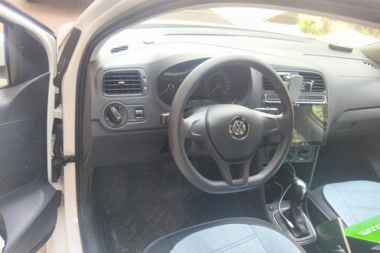 Used Volkswagen Polo 2016 1.4L Automatic Trendy Model Steering Wheel