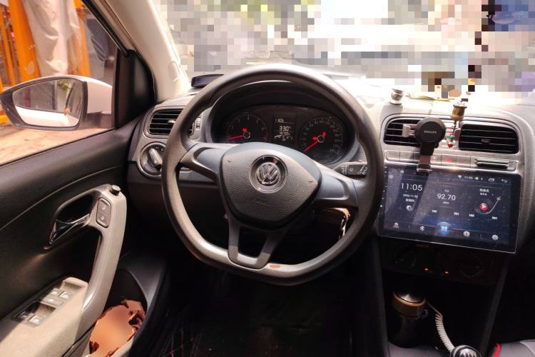 Used Volkswagen Polo 2016 1.4L Manual Fashion Model Steering Wheel