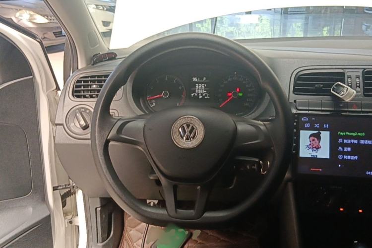 Used Volkswagen Polo 2016 1.4L Automatic Trendy Model Steering Wheel