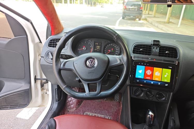 Used Volkswagen Polo 2016 1.4L Automatic Trendy Model Steering Wheel