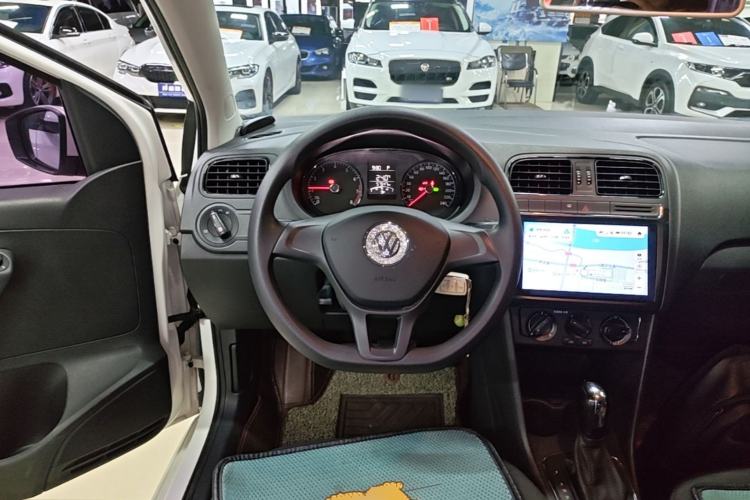 Used Volkswagen Polo 2016 1.4L Automatic Trendy Model Steering Wheel