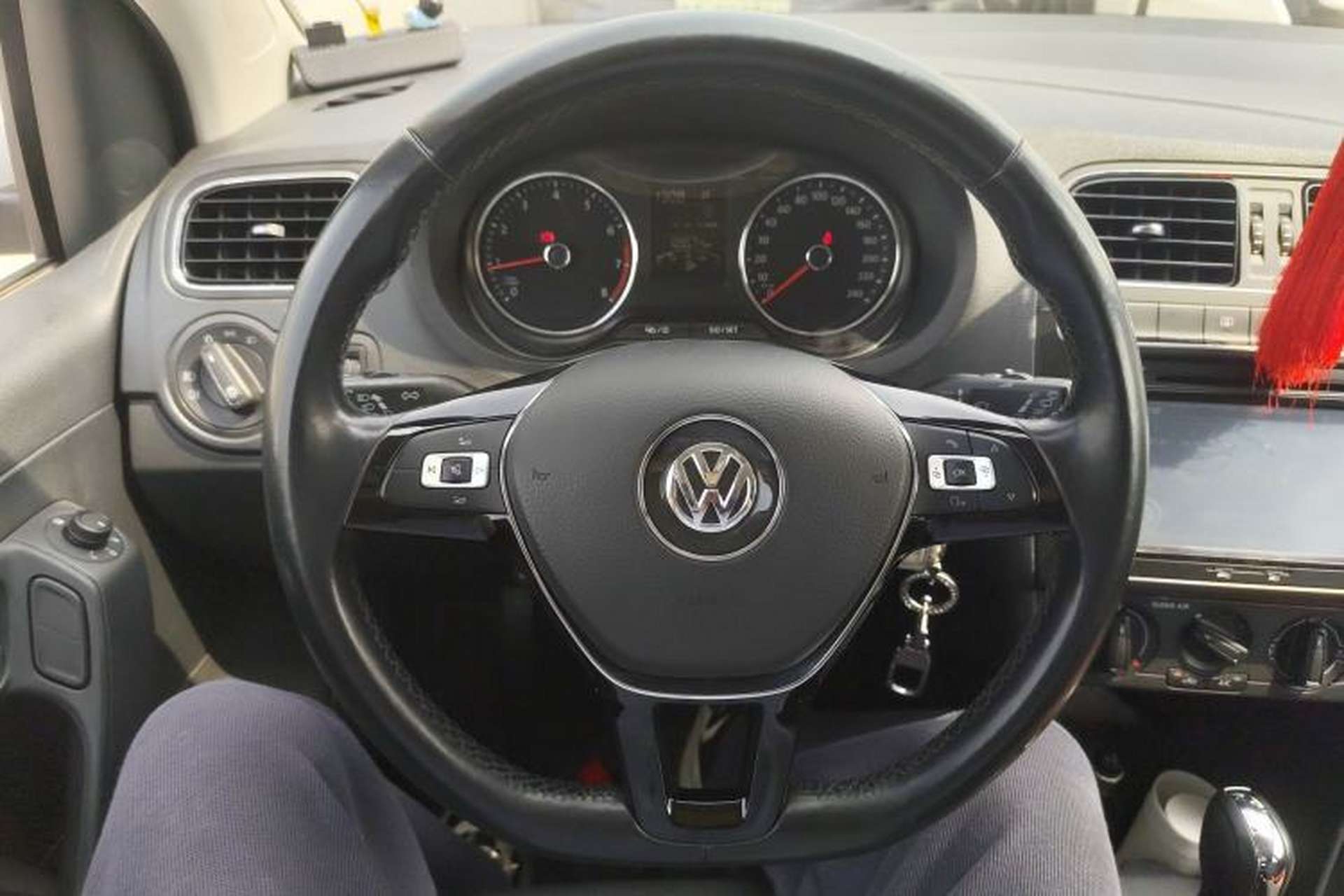 Used Volkswagen Polo 2016 1.6L Automatic Comfort Model Steering Wheel