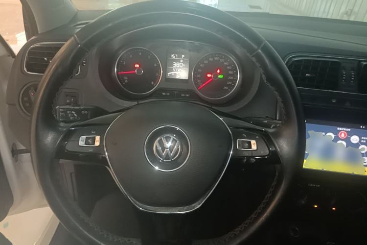 Used Volkswagen Polo 2016 1.6L Automatic Comfort Model Steering Wheel