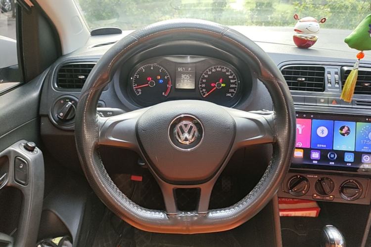 Used Volkswagen Polo 2016 1.4L Automatic Trendy Model Steering Wheel