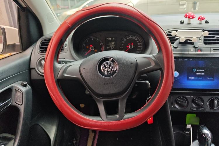 Used Volkswagen Polo 2016 1.4L Automatic Trendy Model Steering Wheel