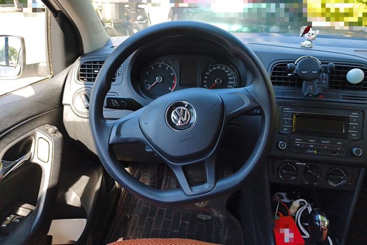 Used Volkswagen Polo 2016 1.4L Automatic Trendy Model Steering Wheel