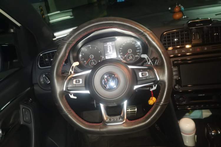Used Volkswagen Polo 2016 1.4TSI GTI Steering Wheel
