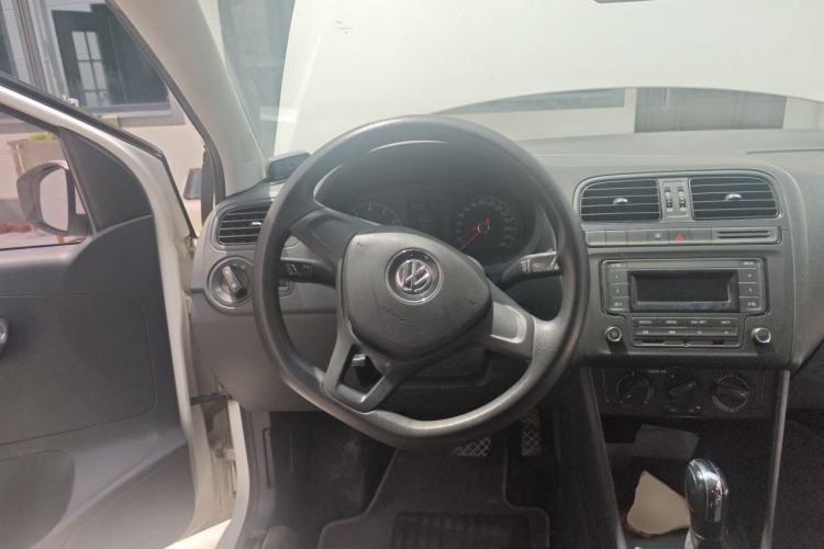 Used Volkswagen Polo 2016 1.4L Automatic Trendy Model Steering Wheel
