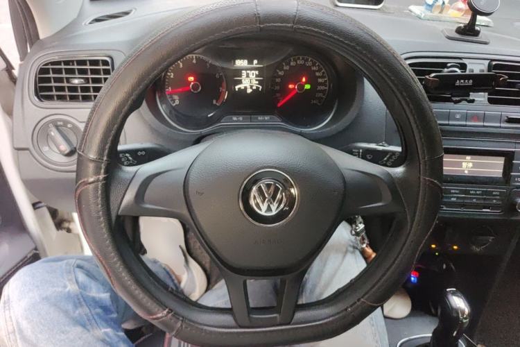 Used Volkswagen Polo 2016 1.4L Automatic Trendy Model Steering Wheel