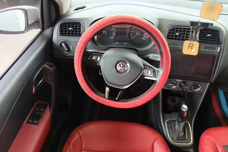 Used Volkswagen Polo 2016 1.4L Automatic Trendy Model Steering Wheel