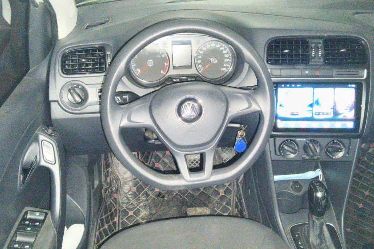 Used Volkswagen Polo 2016 1.4L Automatic Trendy Model Steering Wheel