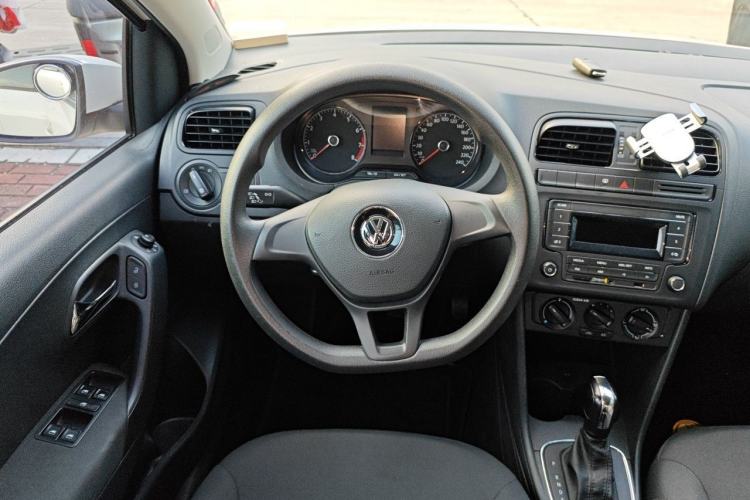 Used Volkswagen Polo 2016 1.4L Automatic Trendy Model Steering Wheel