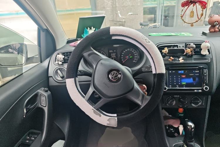 Used Volkswagen Polo 2016 1.4L Automatic Trendy Model Steering Wheel