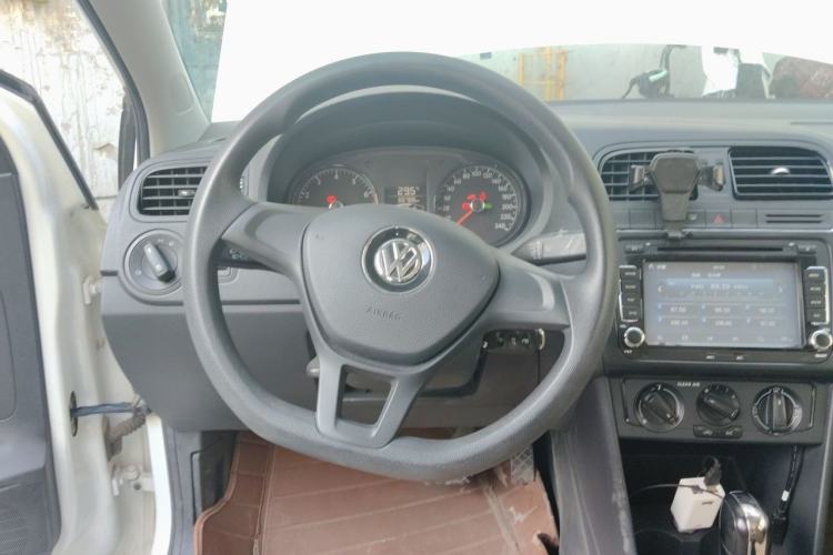 Used Volkswagen Polo 2016 1.4L Automatic Trendy Model Steering Wheel