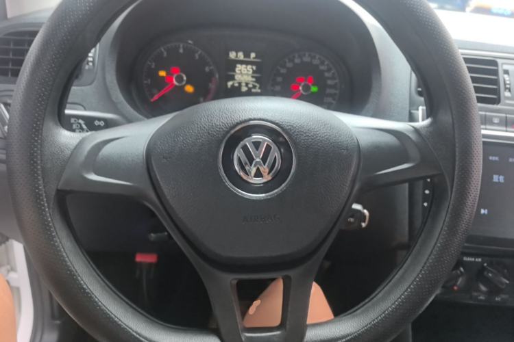 Used Volkswagen Polo 2016 1.4L Automatic Trendy Model Steering Wheel