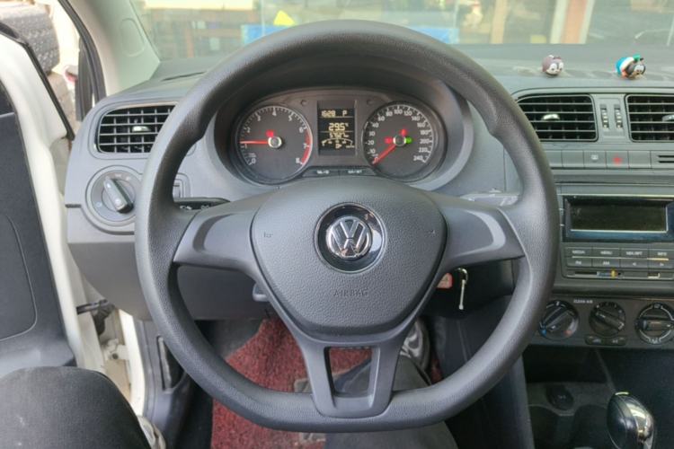 Used Volkswagen Polo 2016 1.4L Automatic Trendy Model Steering Wheel