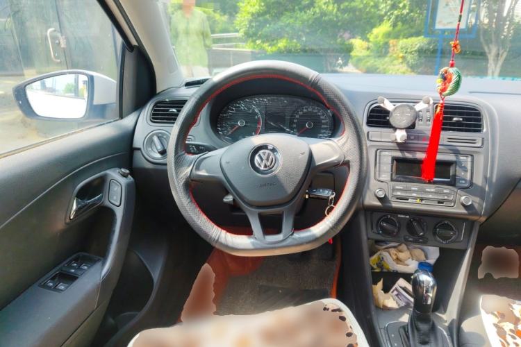 Used Volkswagen Polo 2016 1.4L Automatic Trendy Model Steering Wheel