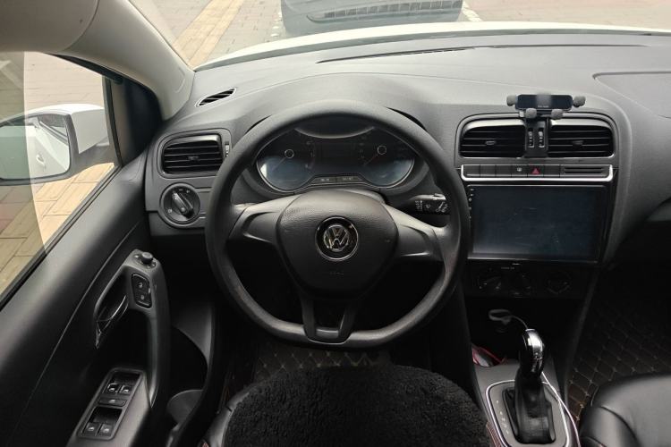 Used Volkswagen Polo 2016 1.4L Automatic Trendy Model Steering Wheel