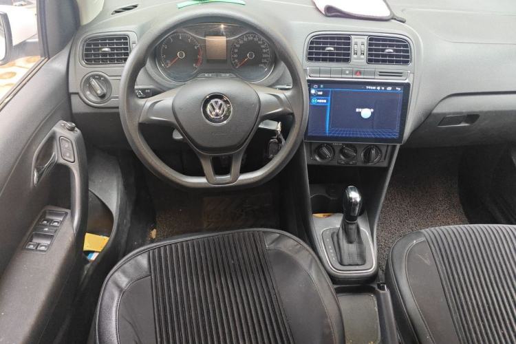 Used Volkswagen Polo 2016 1.4L Automatic Trendy Model Steering Wheel